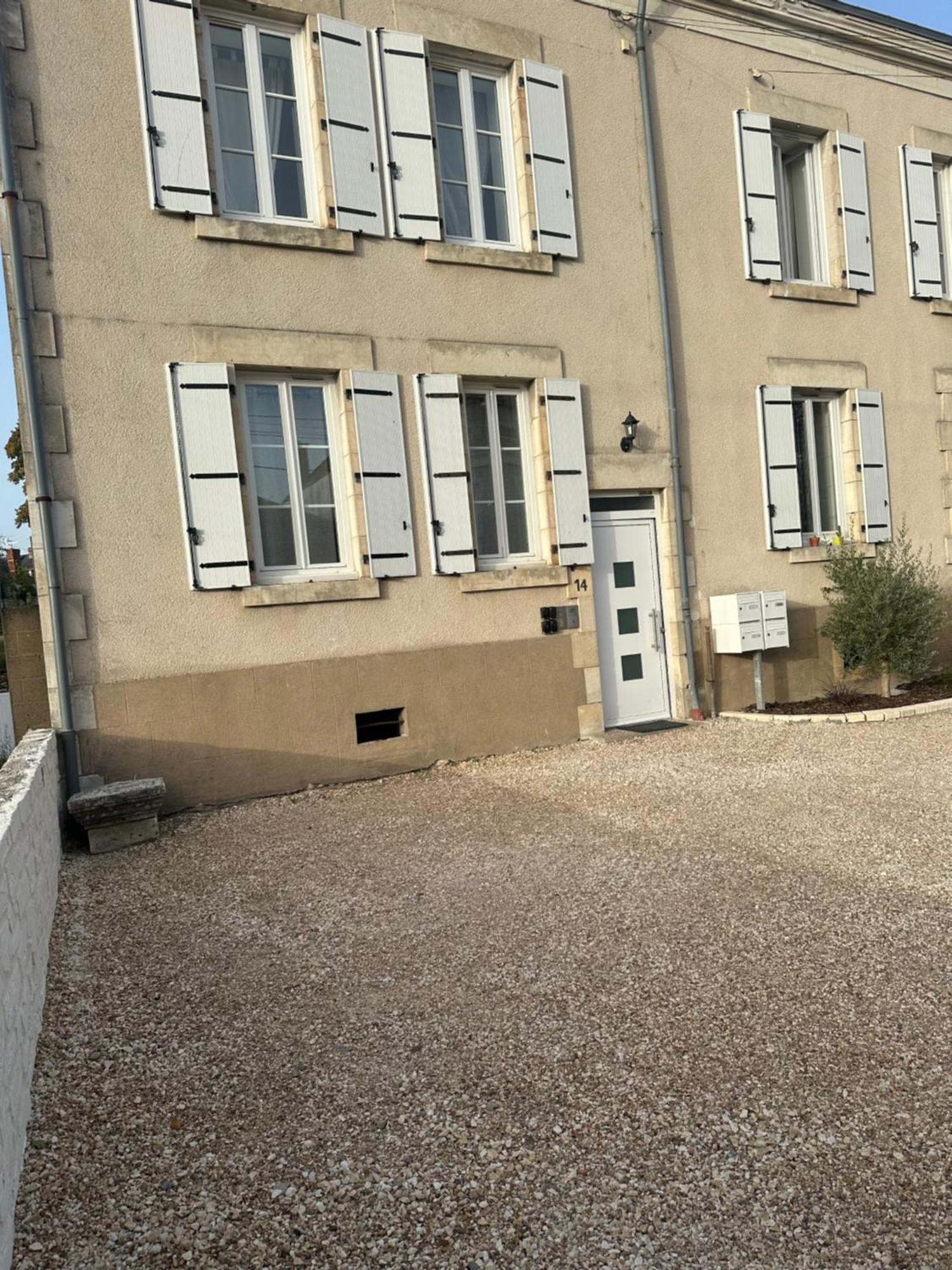 דירות ויירזון Le Jean Jaures Arrivee Autonome מראה חיצוני תמונה